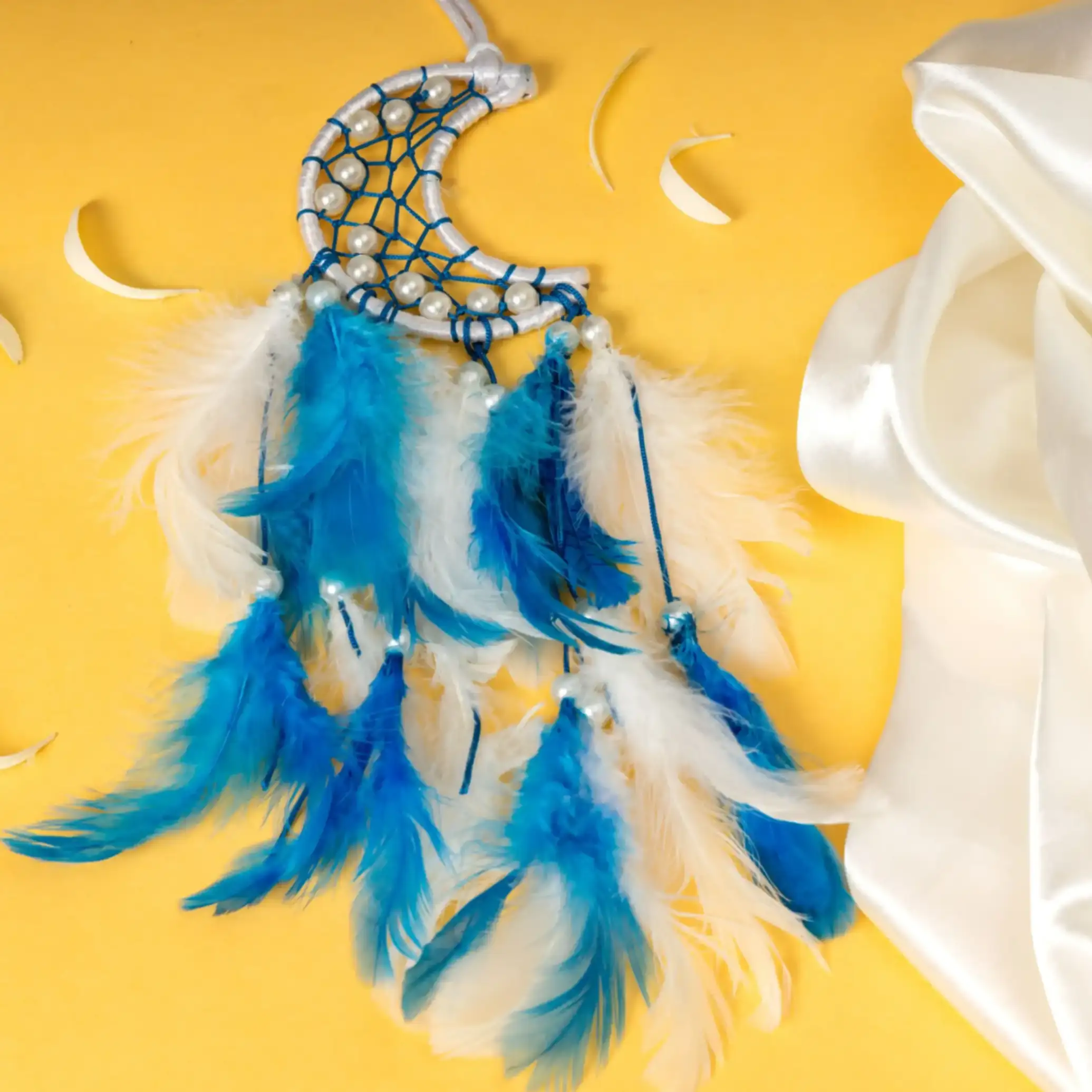 Daisy Theme Surprise Gift Hamper - Image 7